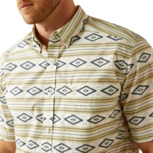 Ariat Men's Christopher Classic Fit Short-Sleeve Shirt