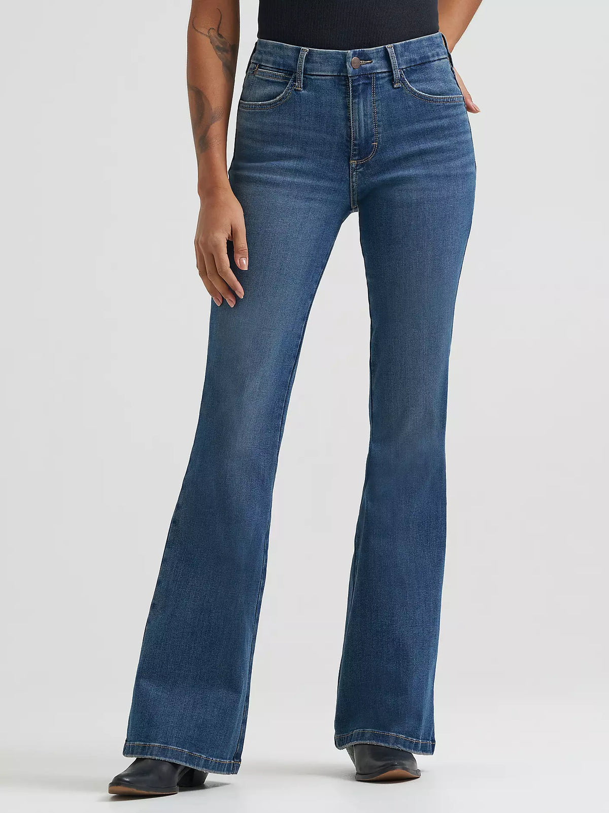 Wrangler Women's Bespoke High Rise Bootcut Jean