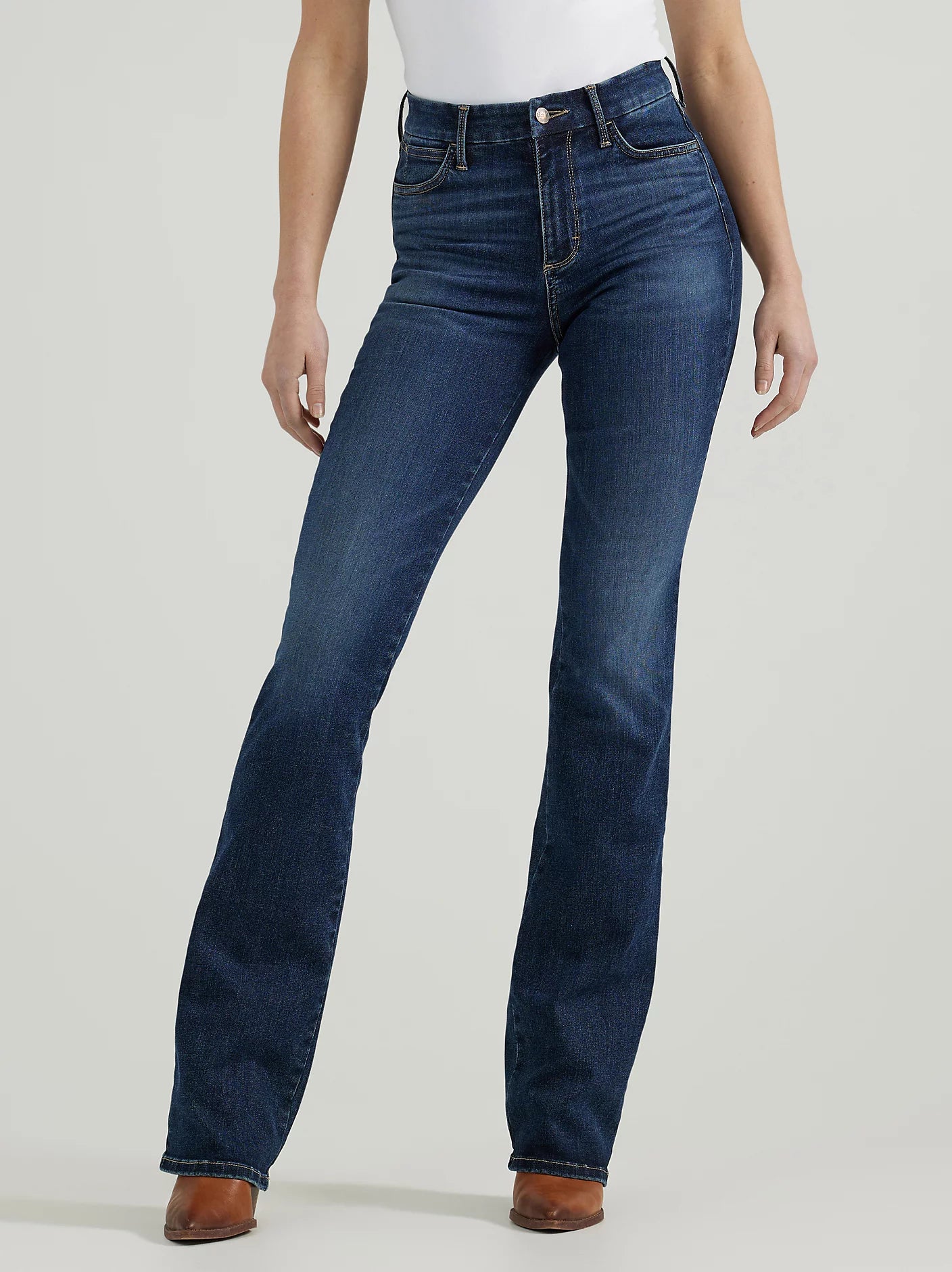 Wrangler Women's Bespoke High Rise Bootcut Jeans