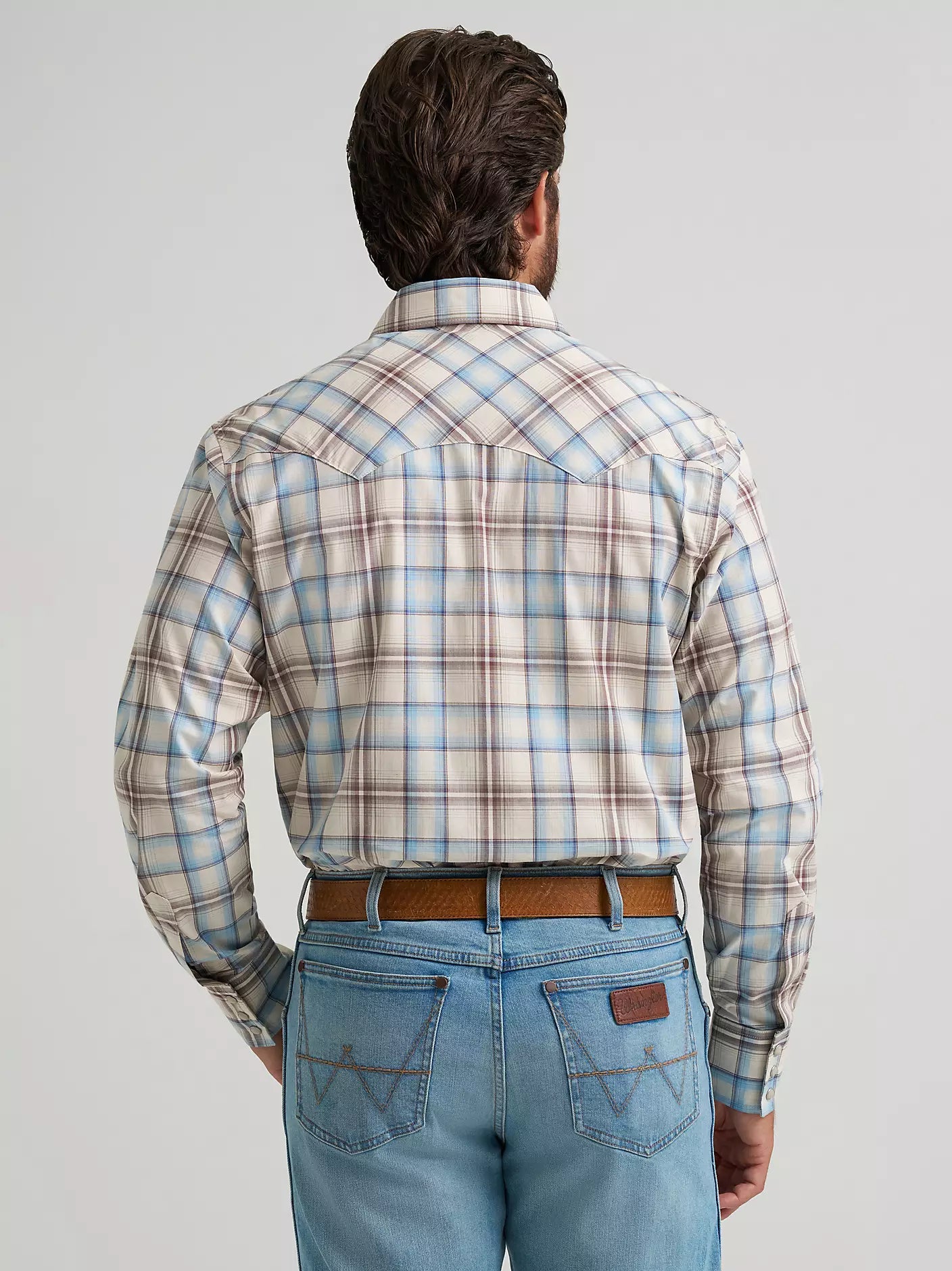 Wrangler Men's Retro Long-Sleeve Sawtooth Snap Pocket Western Shirt