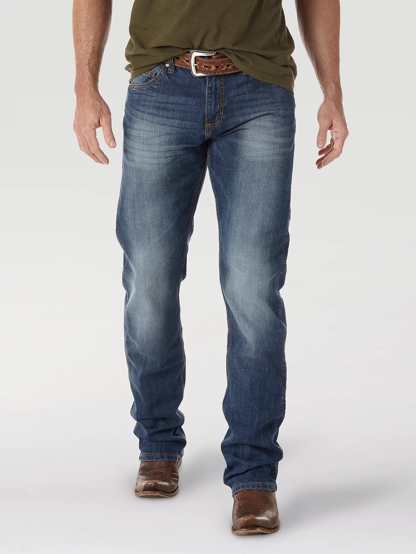 Wrangler Men's Retro Slim Fit Straight Leg Jean