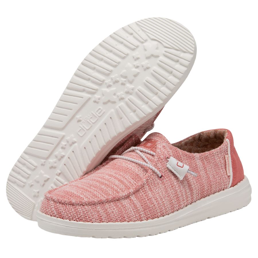 Hey Dude Wendy Stretch Coral Pearl. Women's Casual Shoe. 