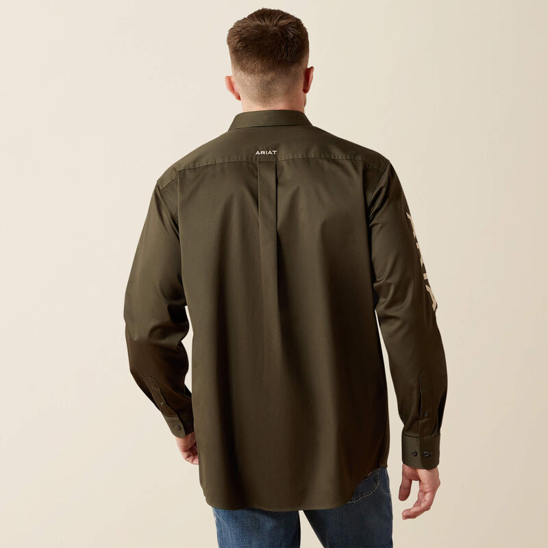Ariat Men's Team Logo Twill Classic Fit Shirt
