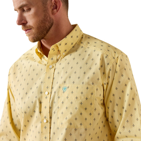 Ariat Men's Pacey Classic Fit Long-Sleeve Shirt