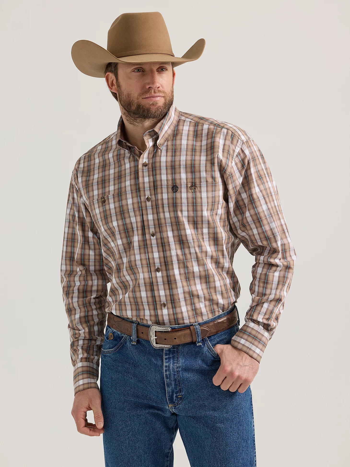 Wrangler Men's George Strait Long Sleeve Button Down Two Pocket Shirt