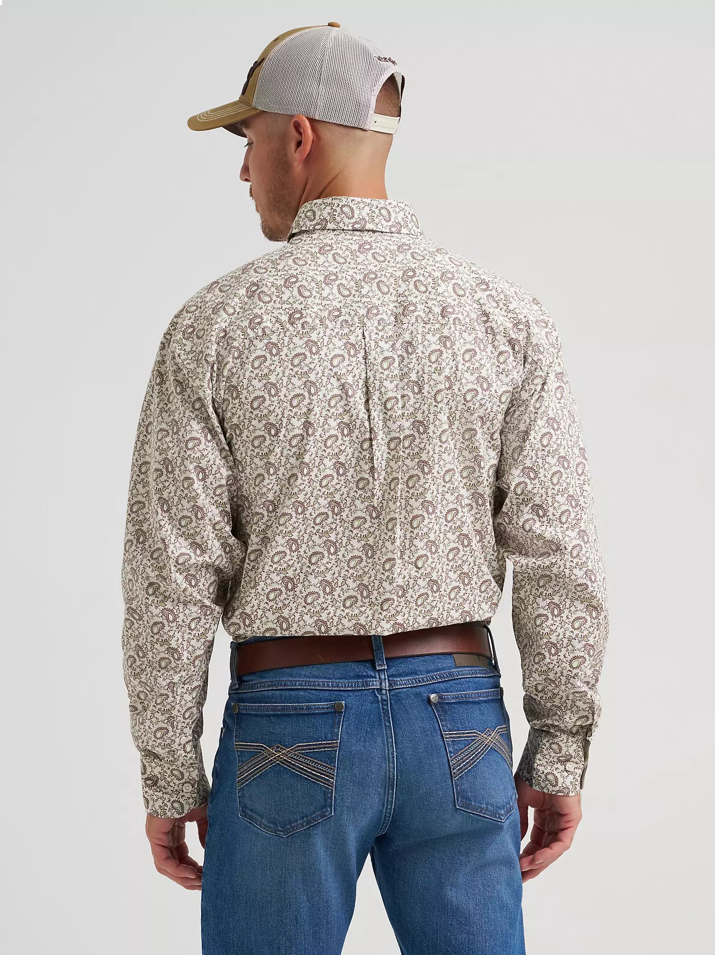 Wrangler Men's George Strait Long-Sleeve Button Down Two Pocket Shirt