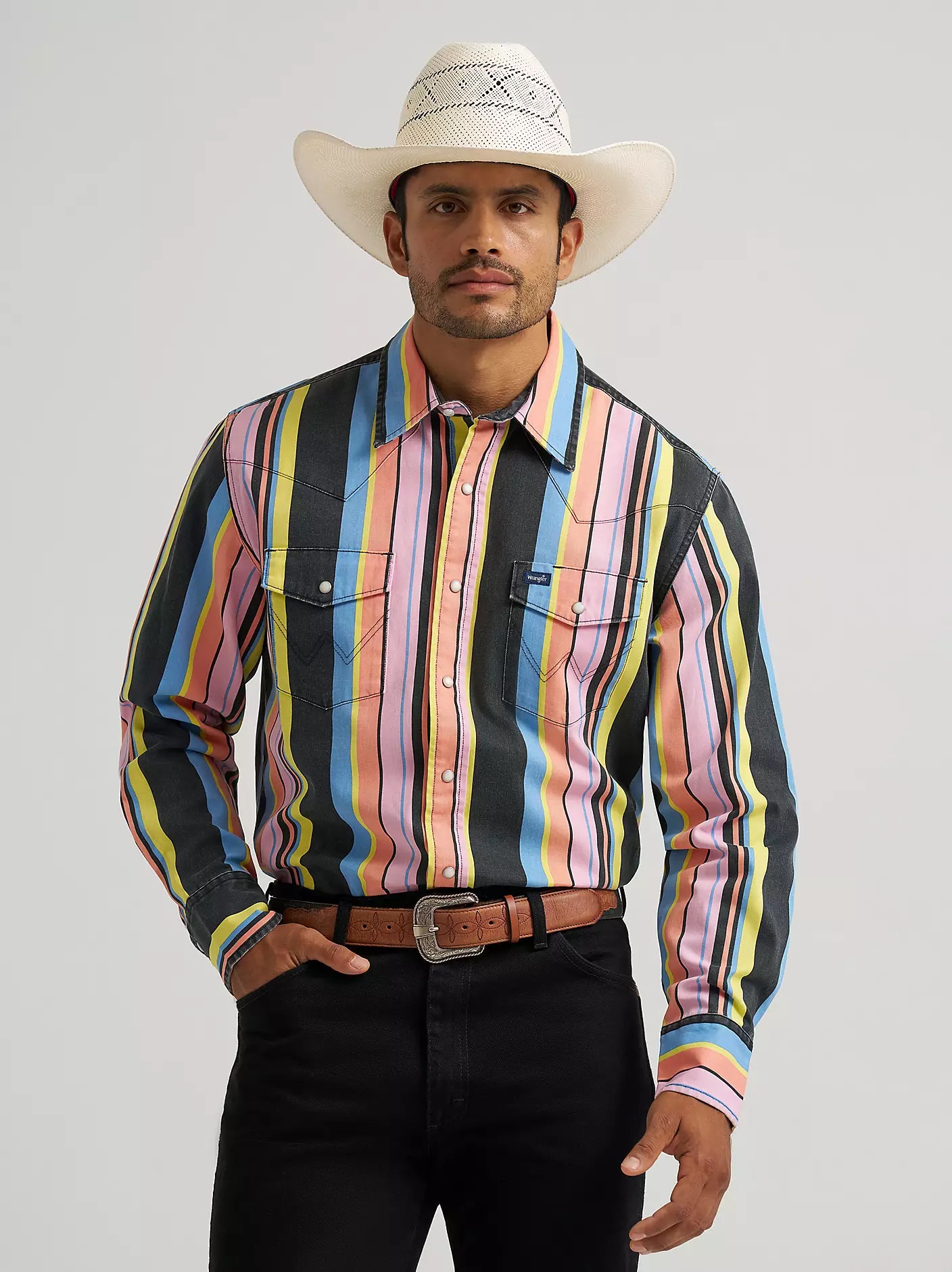 Wrangler Men's Vintage-Inspired Brushpopper Western Snap Workshirt