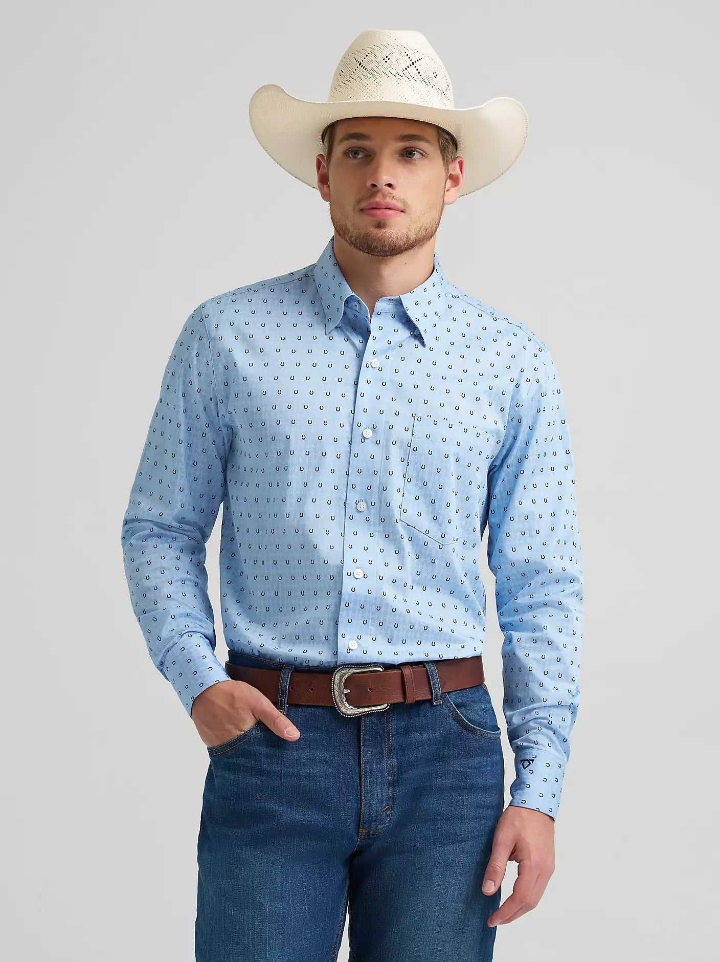 Wrangler Men's Cody Johnson One Pocket Button Down Long-Sleeve Shirt