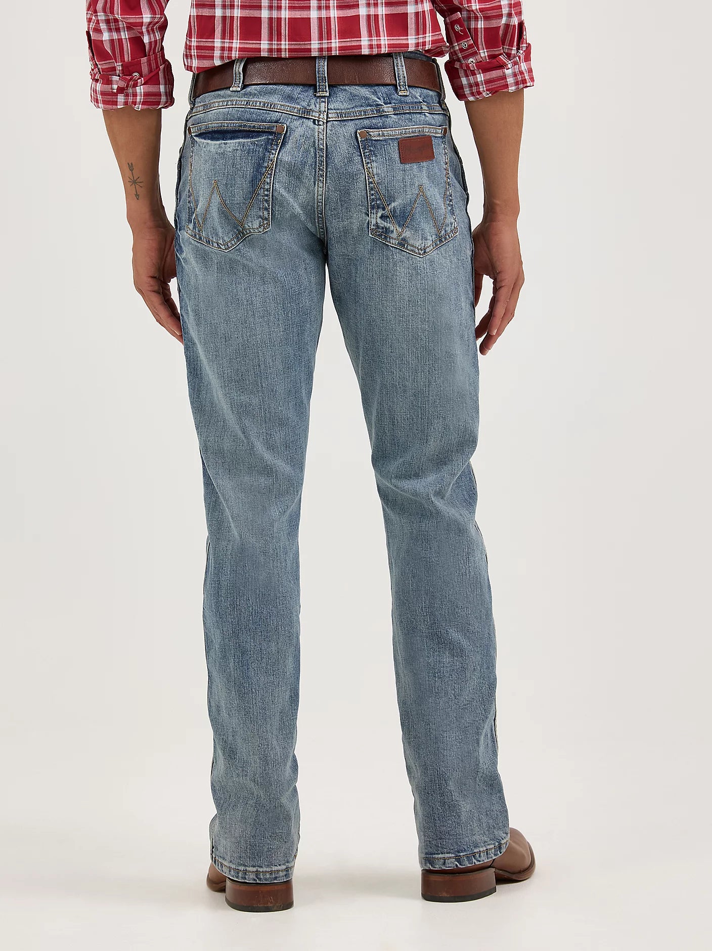 Wrangler Men's Retro Slim Fit Bootcut Jeans