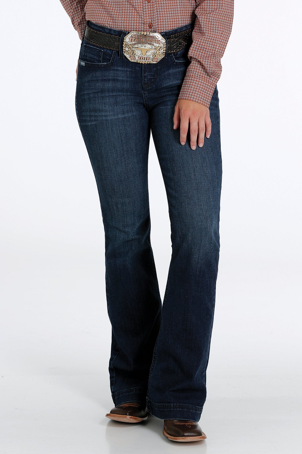 Cinch Women's Lynden Slim-Fit 5-Pocket Jeans