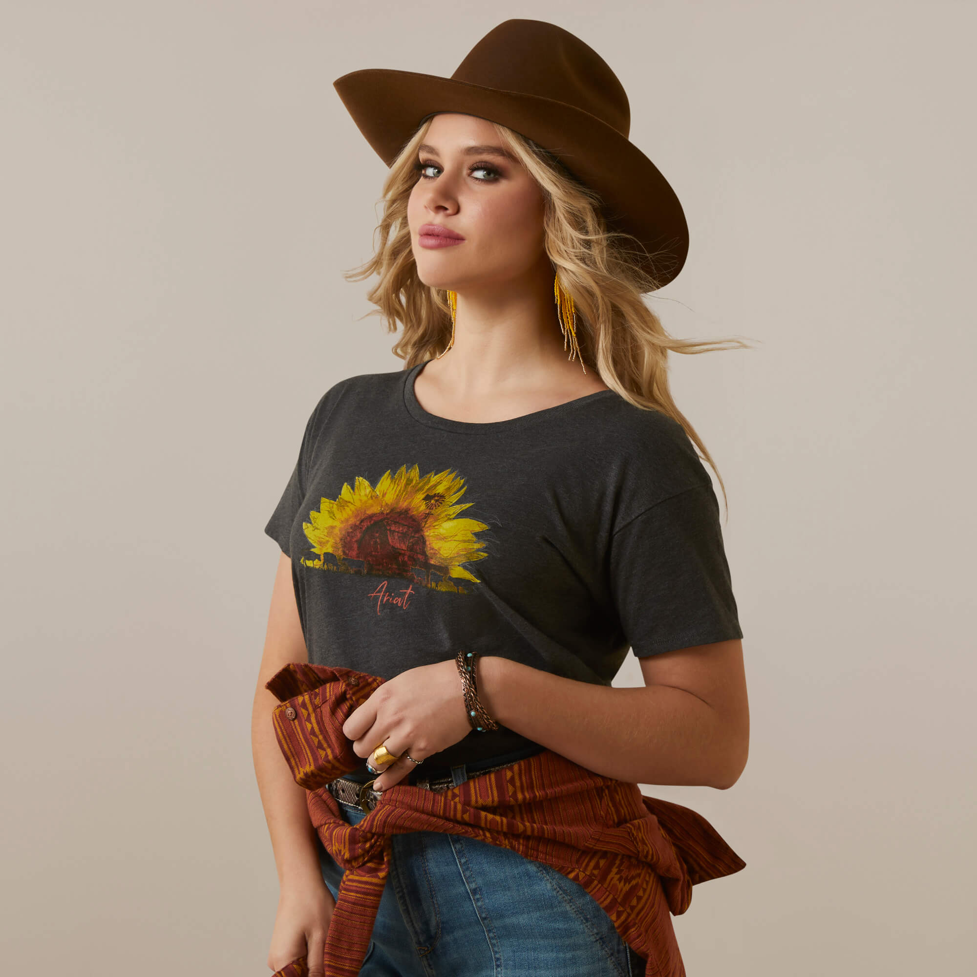 Ariat Women's Sunflower Cow Graphic T-Shirt